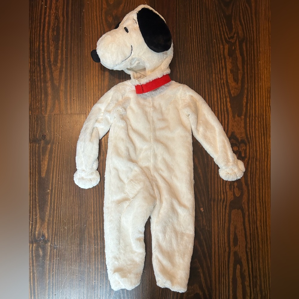Pottery Barn RARE Peanuts Snoopy Kids White Plush One-Piece with Red Collar
